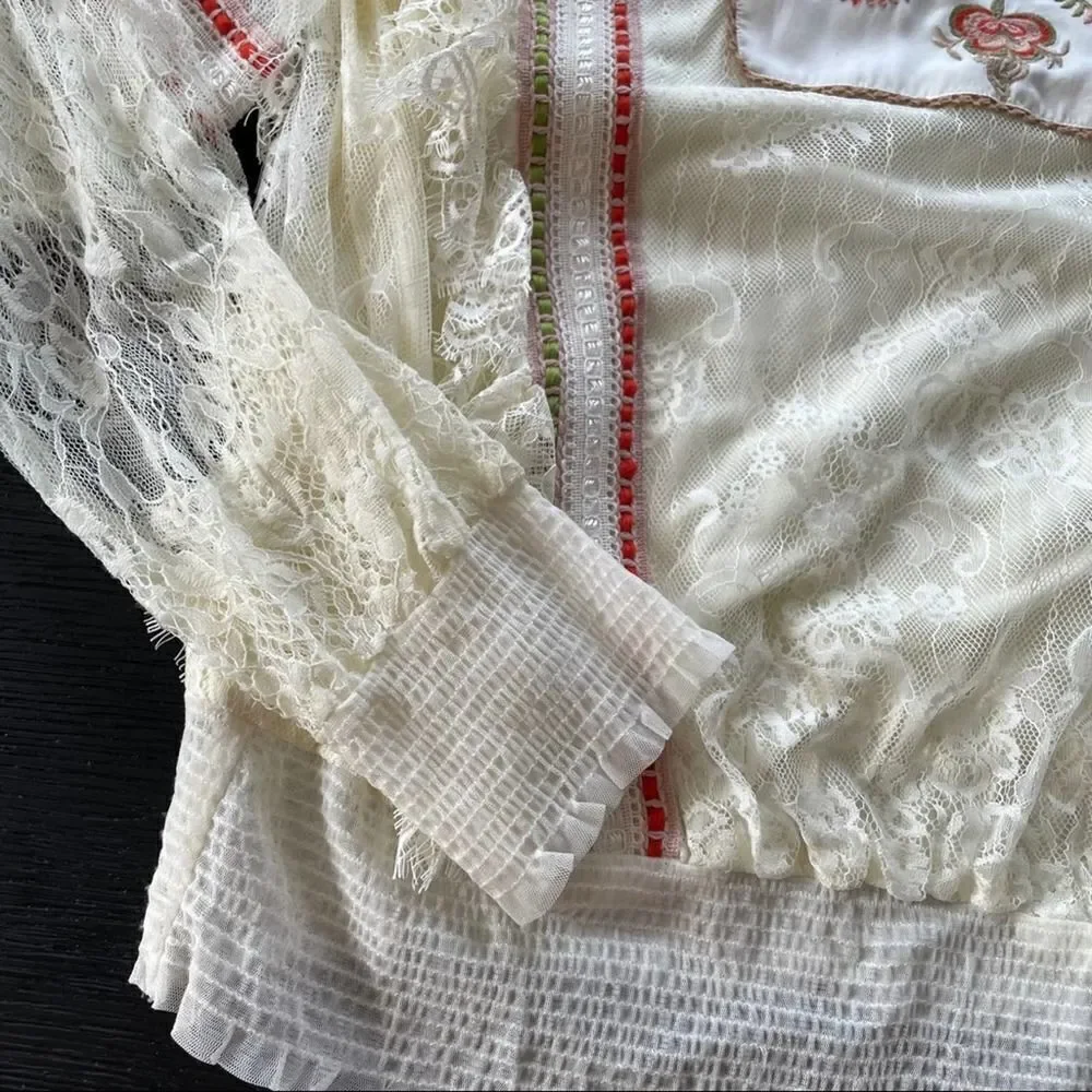 ANTHROPOLOGIE NWT Bl-nk Tali Embroidered Lace Top LARGE